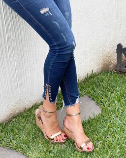 Zully Rodriguez feet photo 7