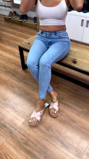 Zully Rodriguez feet photo 10