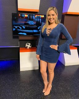 Zully Rodriguez feet photo 15