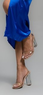 Zully Rodriguez feet photo 16