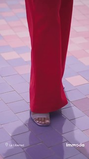 Zully Rodriguez feet photo 11