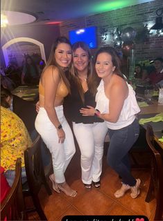 Zully Rodriguez feet photo 16