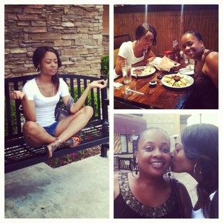 Zuri Hall feet photo 10