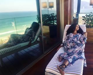 Zuri Hall feet photo 6
