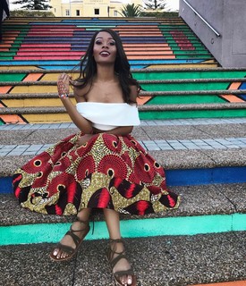 Zuri Hall feet photo 7