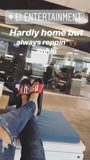 Zuri Hall feet photo 18