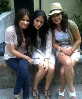 Zuria Vega feet photo thumbnail