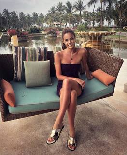 Zuzana Jandová feet photo 1