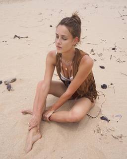 Zuzana Jandová feet photo 16