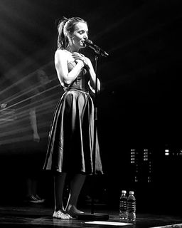 Zuzanna Jurczak feet photo thumbnail