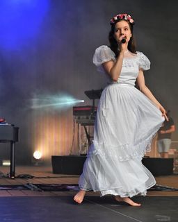 Zuzanna Jurczak feet photo thumbnail