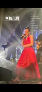 Zuzanna Jurczak feet photo thumbnail
