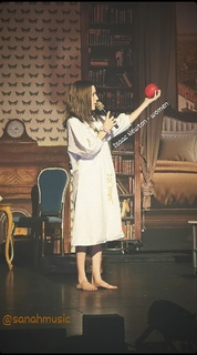 Zuzanna Jurczak feet photo thumbnail