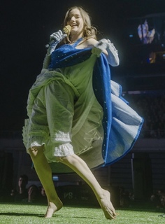 Zuzanna Jurczak feet photo thumbnail