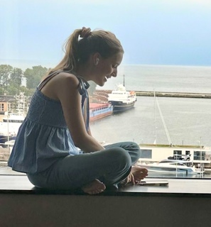 Zuzanna Jurczak feet photo thumbnail