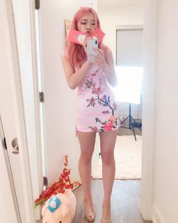 iGumdrop feet photo 2
