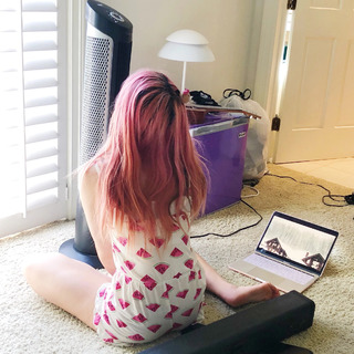 iGumdrop feet photo 1