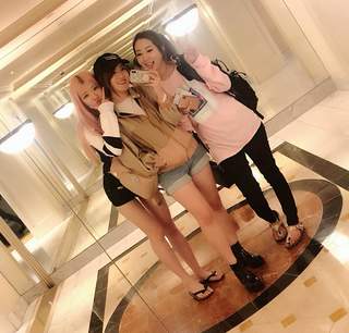 iGumdrop feet photo 11