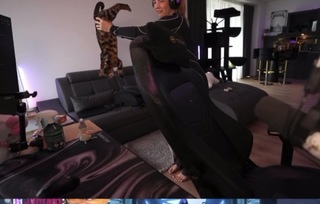 xFibii feet photo thumbnail