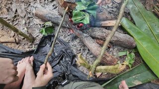 xFibii feet photo thumbnail