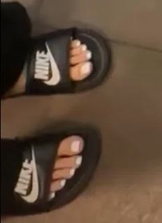 xFibii feet photo 11