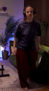 xFibii feet photo 3