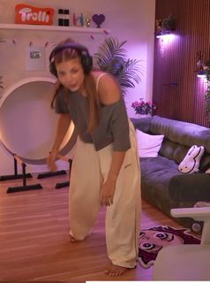 xFibii feet photo 8