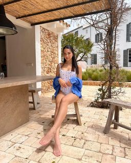 Àngela Mármol feet photo thumbnail