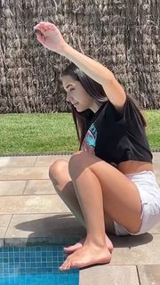 Àngela Mármol feet photo thumbnail