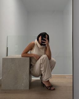 Àngela Mármol feet photo thumbnail