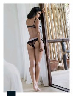 África Zavala feet photo 12