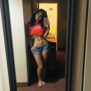 África Zavala feet photo 6