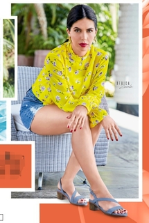 África Zavala feet photo 3