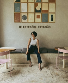 Ángela Aguilar feet photo thumbnail