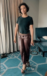Ángela Aguilar feet photo thumbnail