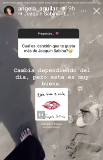 Ángela Aguilar feet photo thumbnail