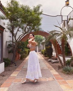 Ángela Aguilar feet photo thumbnail