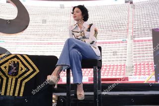 Ángela Aguilar feet photo thumbnail
