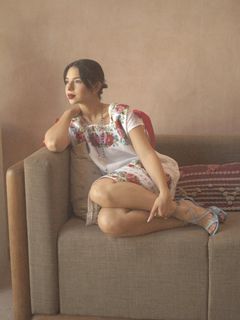 Ángela Aguilar feet photo thumbnail