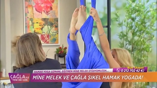Çagla Sikel feet photo thumbnail