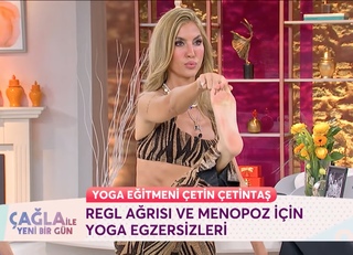 Çagla Sikel feet photo thumbnail