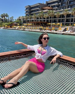 Çagla Simsek feet photo 18