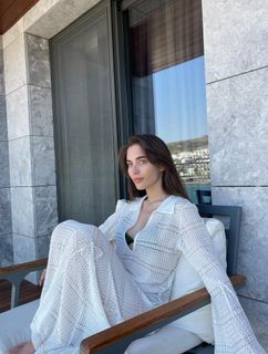 Çagla Simsek feet photo 9