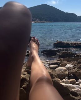 Ève Angeli feet photo 2