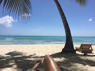 Élodie Fontan feet photo thumbnail