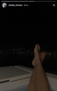 Élodie Fontan feet photo thumbnail