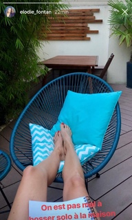 Élodie Fontan feet photo thumbnail