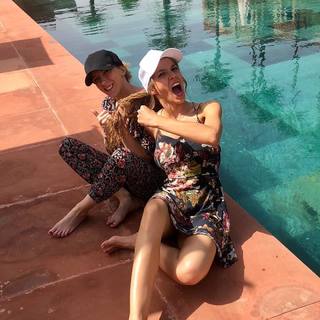 Élodie Fontan feet photo thumbnail