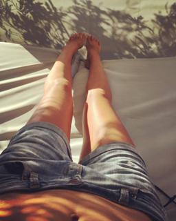 Élodie Gossuin feet photo 18