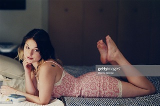 Émilie Dequenne feet photo 3